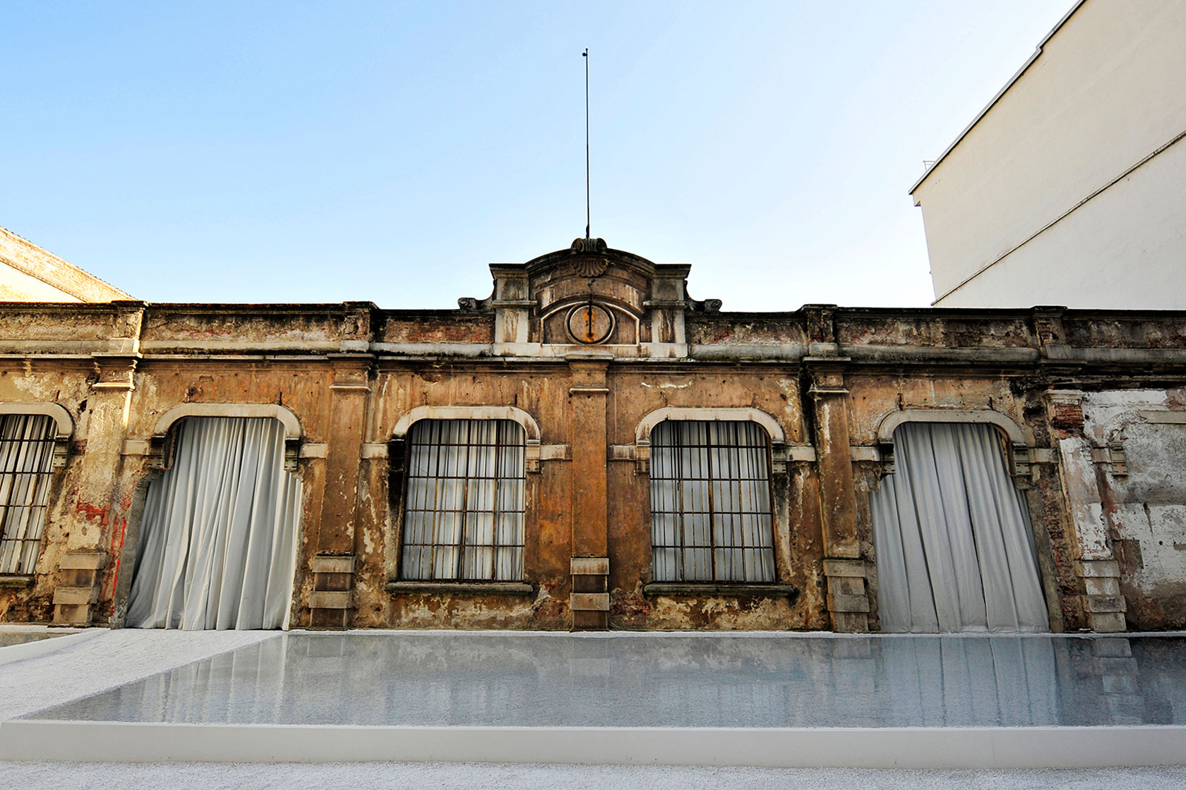 Installation Toshiba à Milan Lina Ghotmeh — Architecture IT05_03 copy