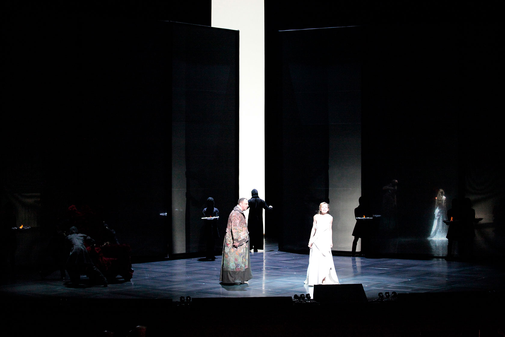 Bluebeards Castle - Opera Set Lina Ghotmeh — Architecture JP06_08