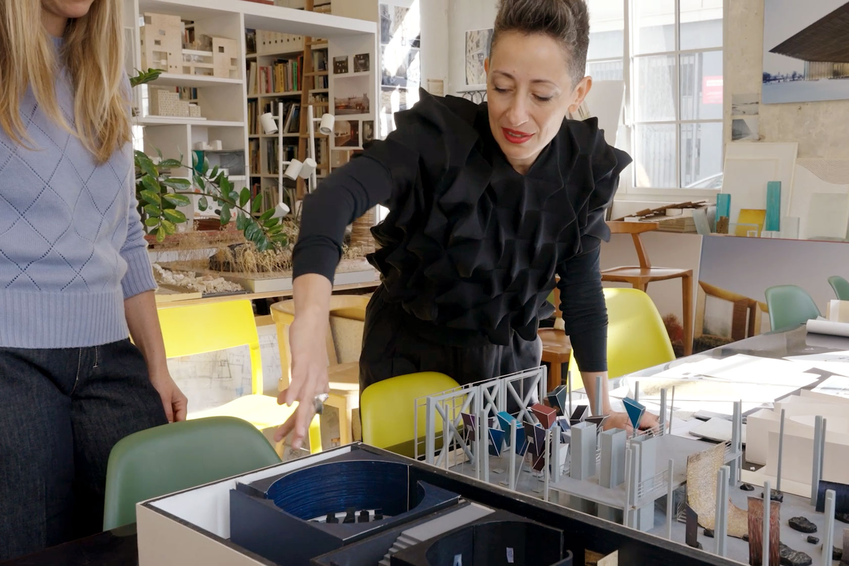 Olga de Amaral-Exhibition, Fondation Cartier pour l'art contemporain